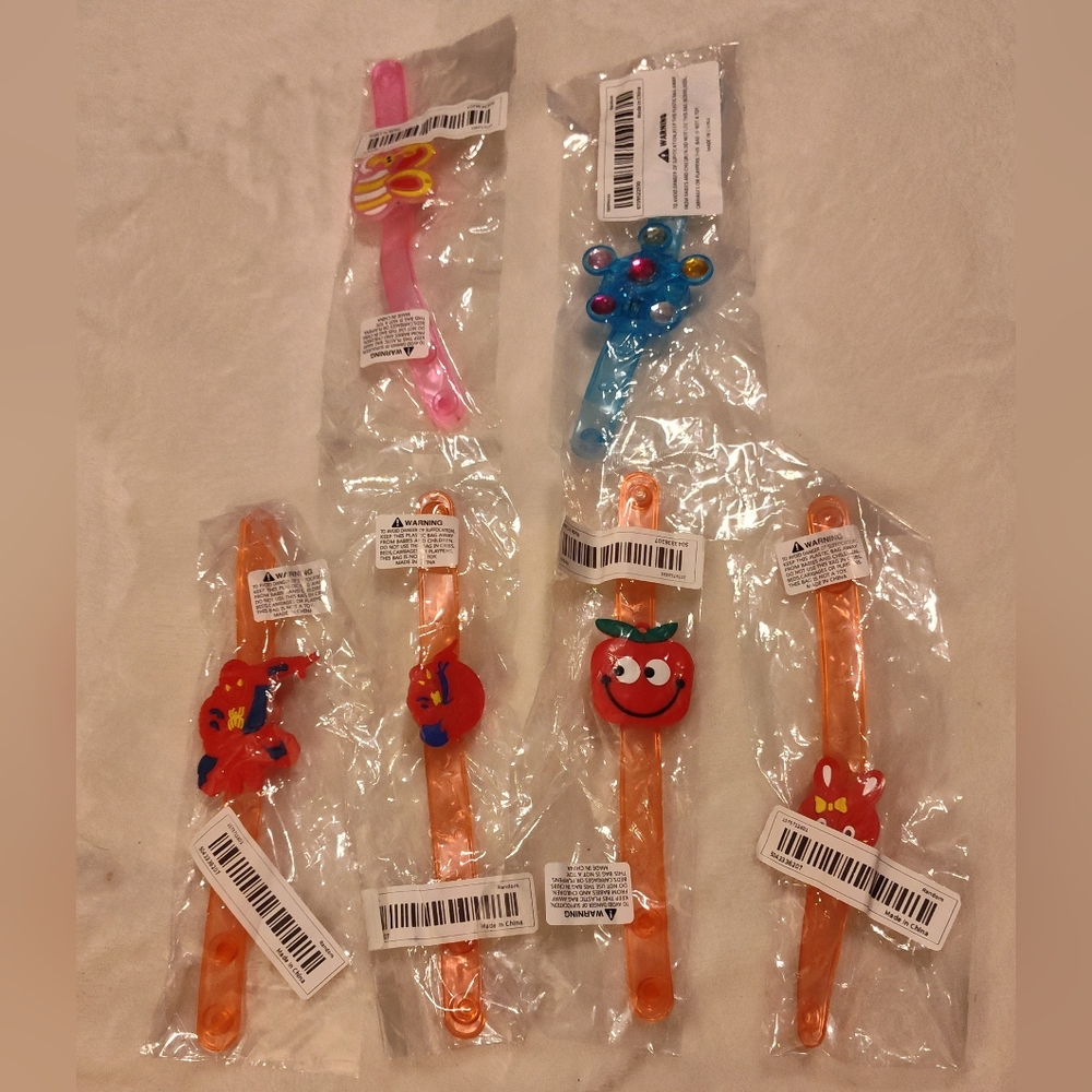 NEW! Bundle Of 6 Kids Light Up Bracelets
